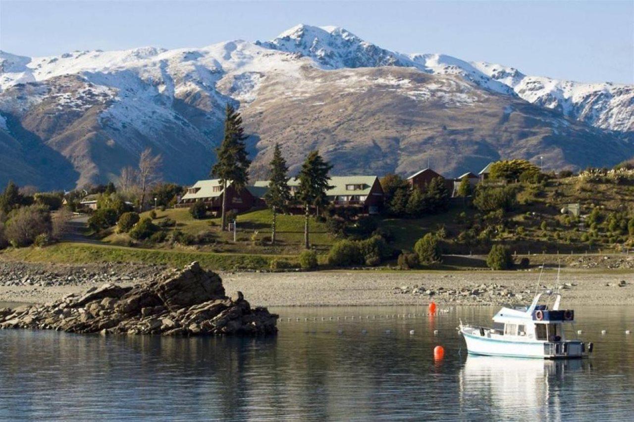 Hawea Hotel Wanaka Exterior photo