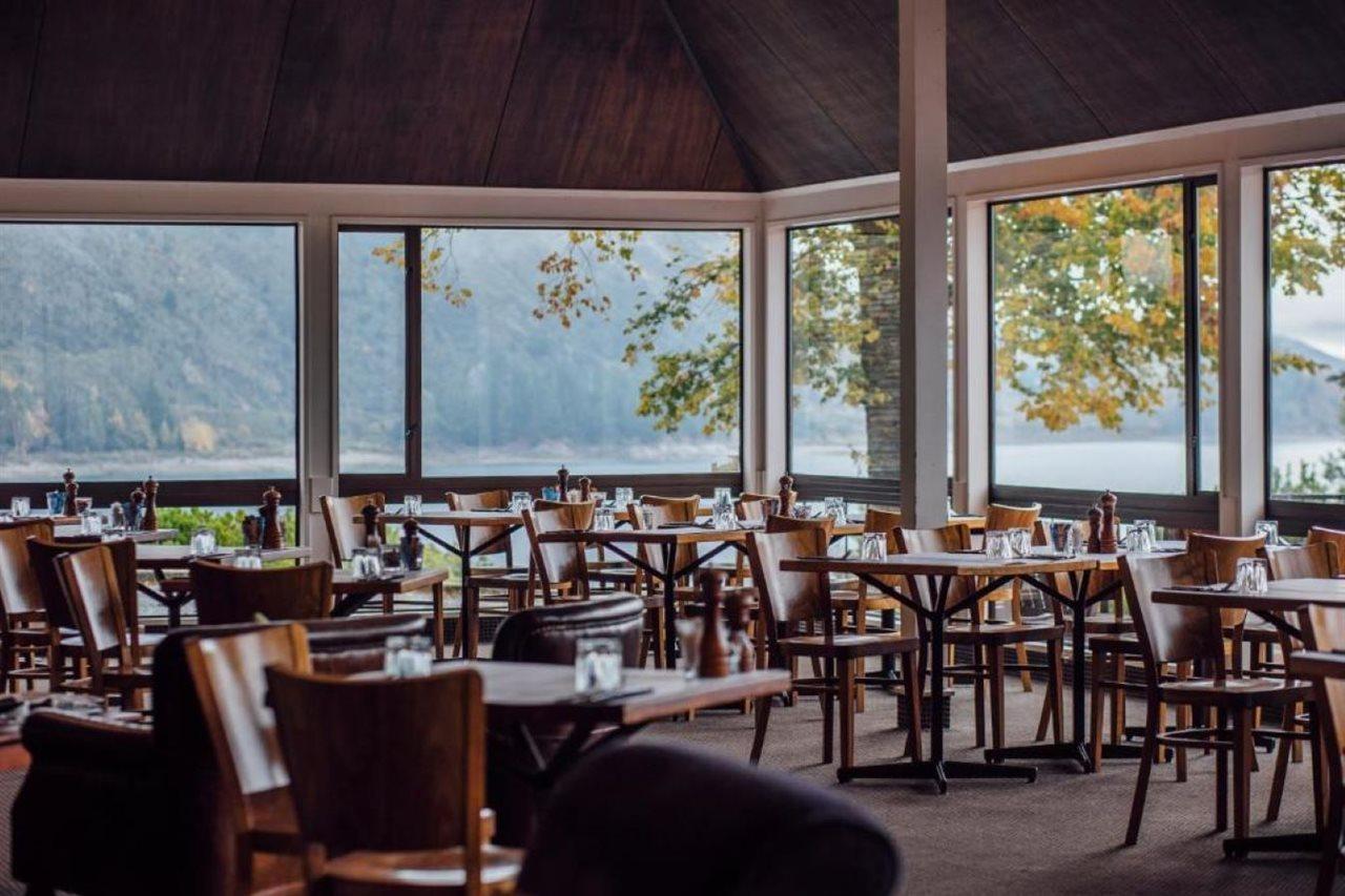 Hawea Hotel Wanaka Exterior photo