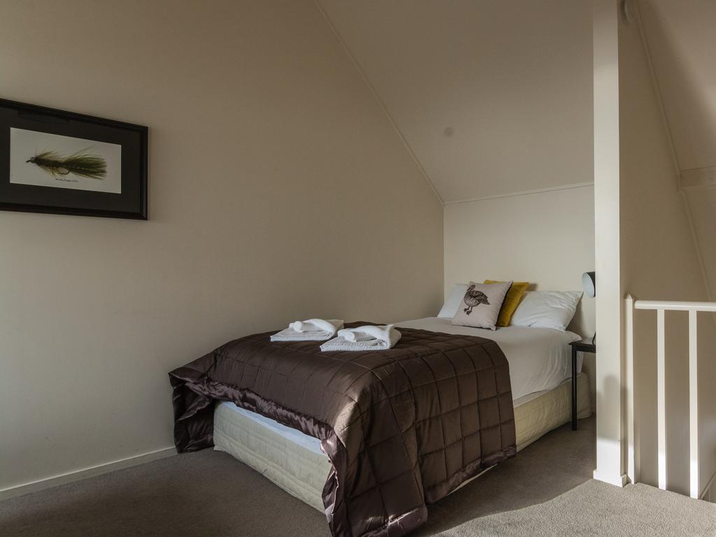 Hawea Hotel Wanaka Exterior photo